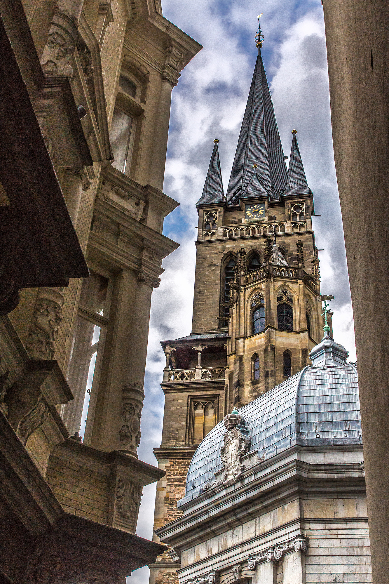 Sony SLT-A77 + Tamron SP 24-70mm F2.8 Di VC USD sample photo. Aachen photography