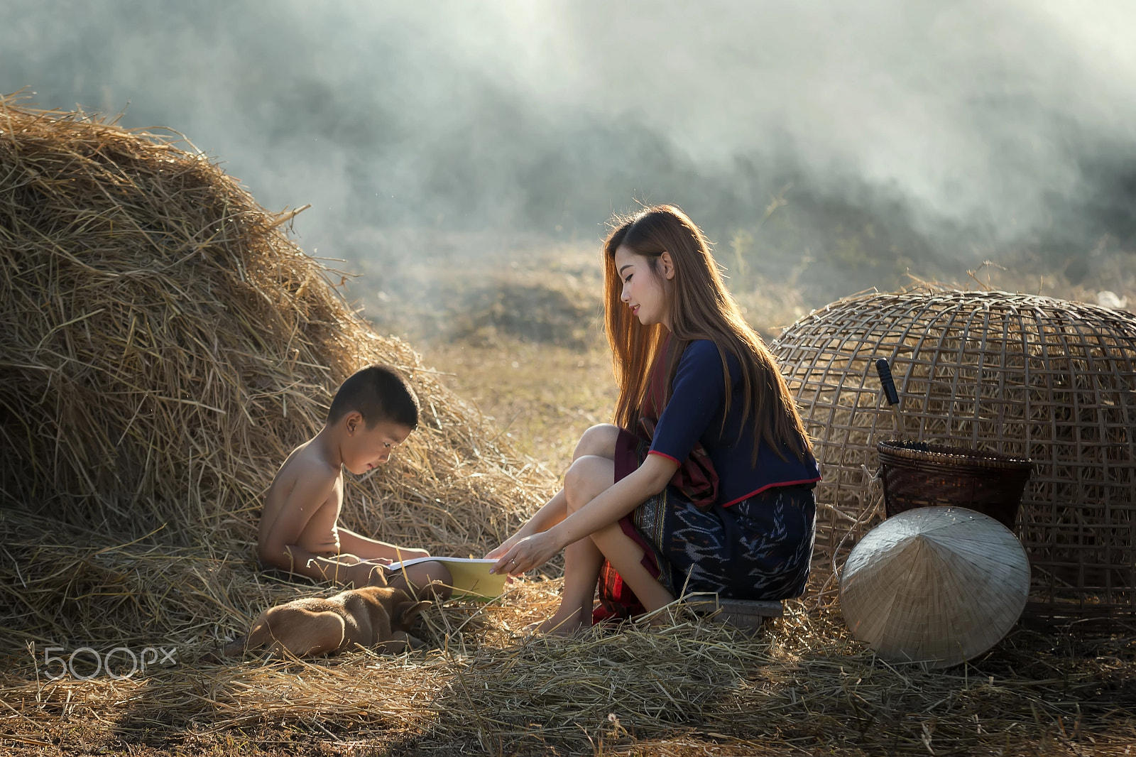 Sigma 70-200mm F2.8 EX DG OS HSM sample photo. Sister to educate younger brother. photography