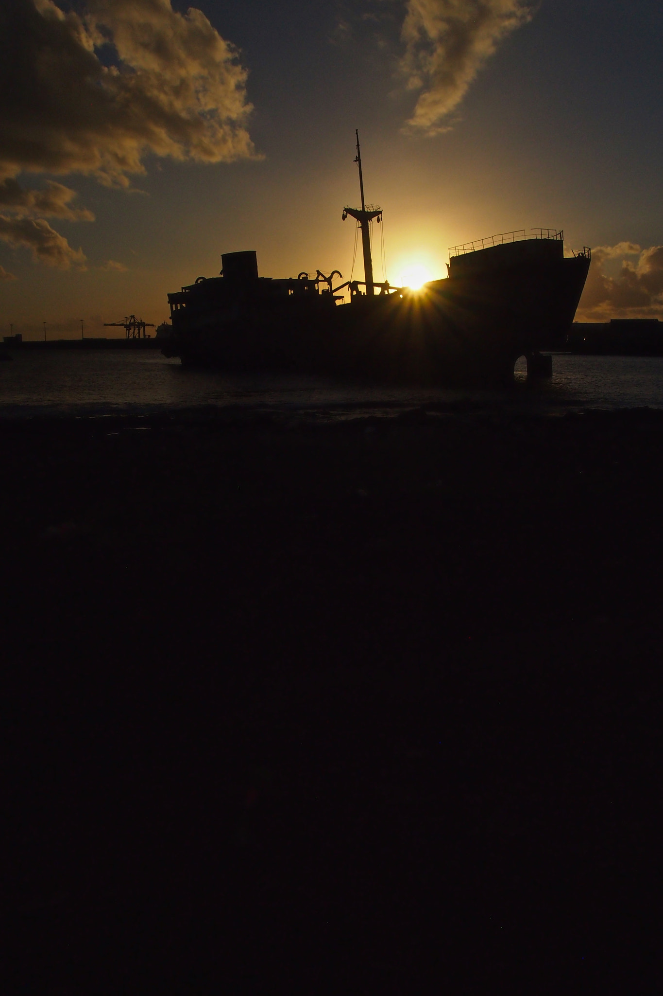 Olympus PEN E-P3 sample photo. Ship wreck on lanzarote - spain photography