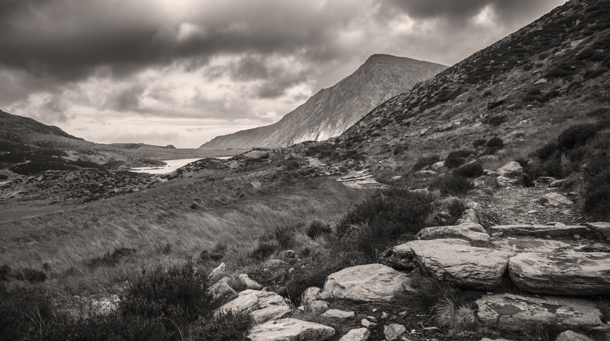 Sony Alpha NEX-7 + Sony Vario-Tessar T* E 16-70mm F4 ZA OSS sample photo. Glyder fawr photography