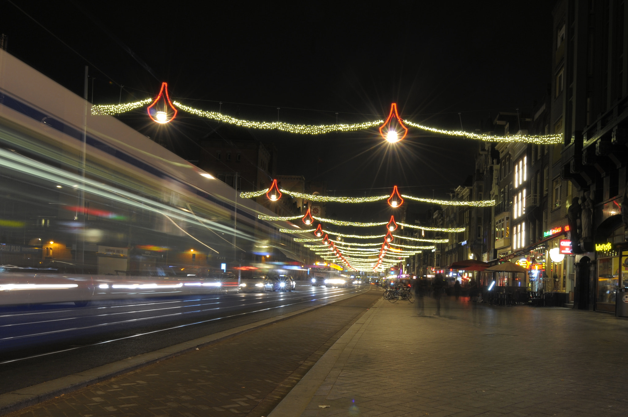 Nikon AF-S Nikkor 14-24mm F2.8G ED sample photo. Amsterdam by night photography