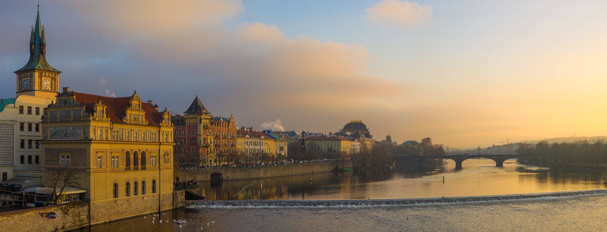 smc PENTAX-F MACRO 50mm F2.8 sample photo. Winter evening in prague photography