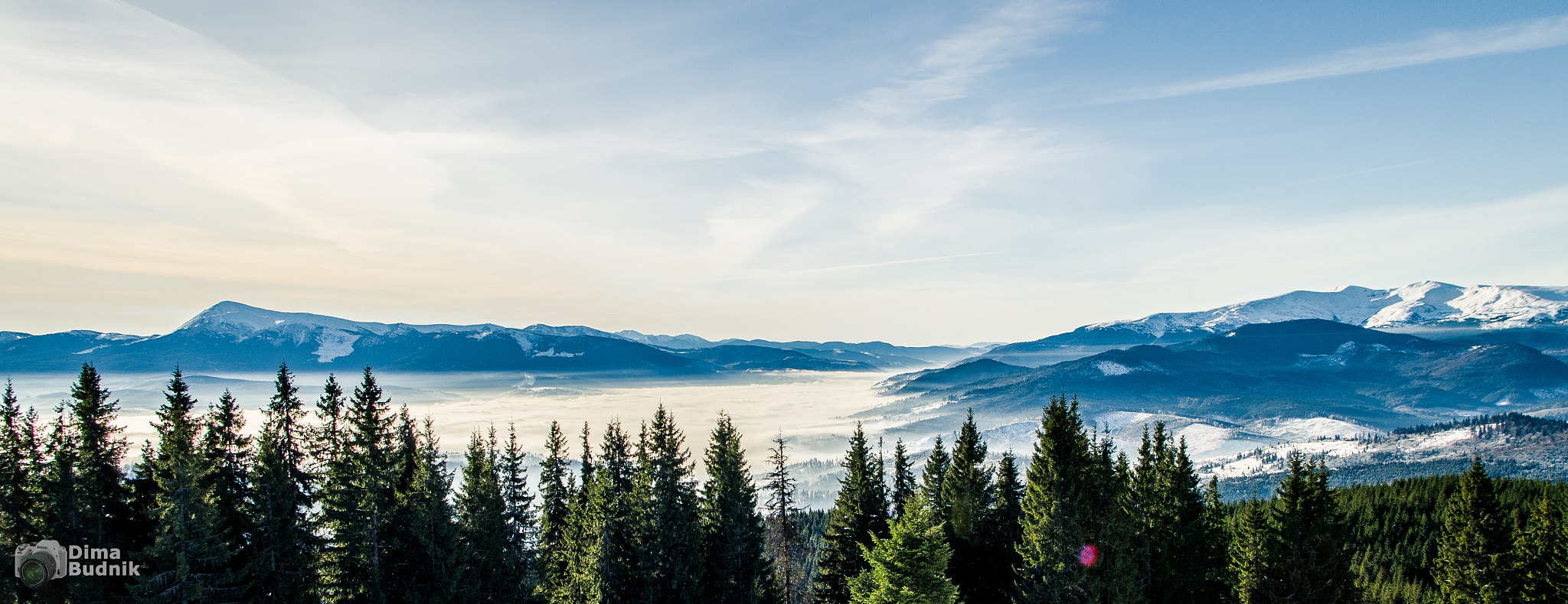 Pentax smc DA 18-55mm F3.5-5.6 AL WR sample photo. Winter landscape of mountains photography