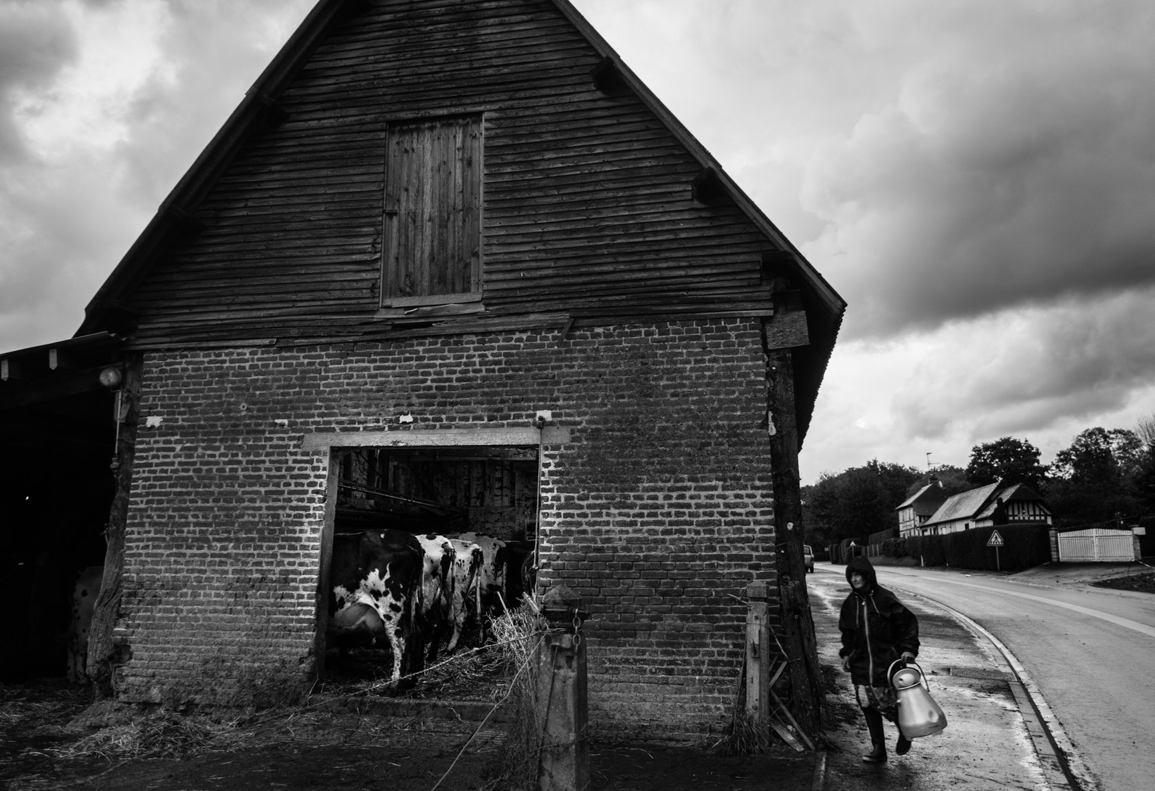 Sony E 18-200mm F3.5-6.3 OSS sample photo. Old farm, normandy, france photography
