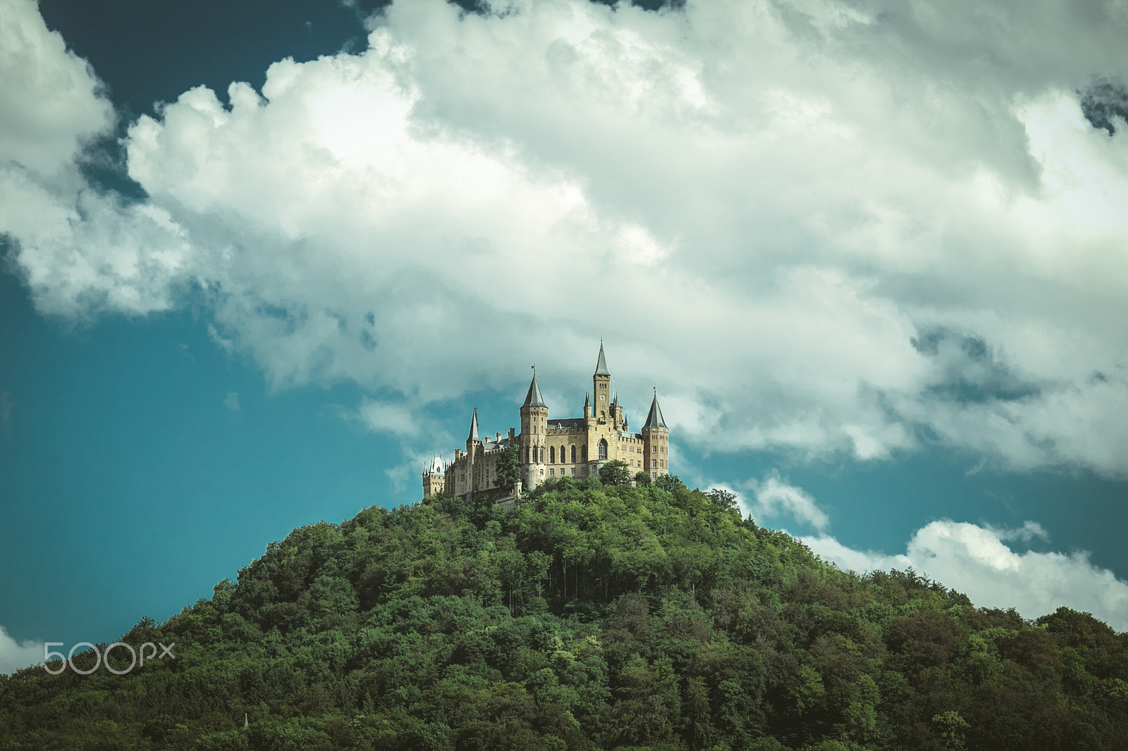 Canon EF 135mm F2L USM sample photo. Fairytale castle photography