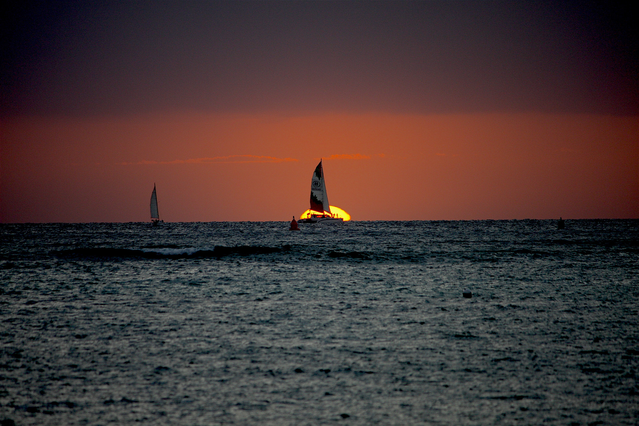 Canon EOS 40D + Canon EF-S 55-250mm F4-5.6 IS sample photo. Sail into the sun photography