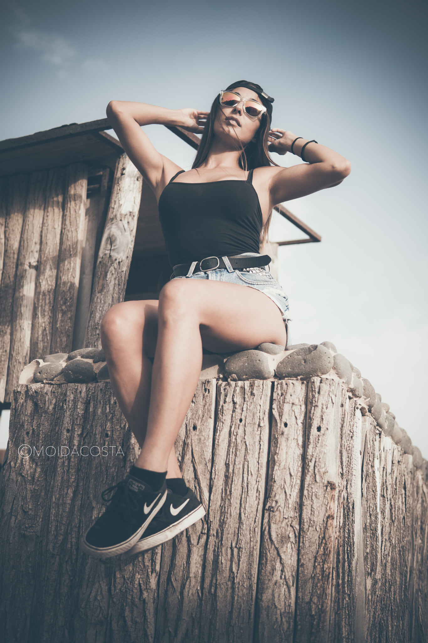 Sony a6300 + 30mm F1.4 DC DN | Contemporary 016 sample photo. The girl. photography