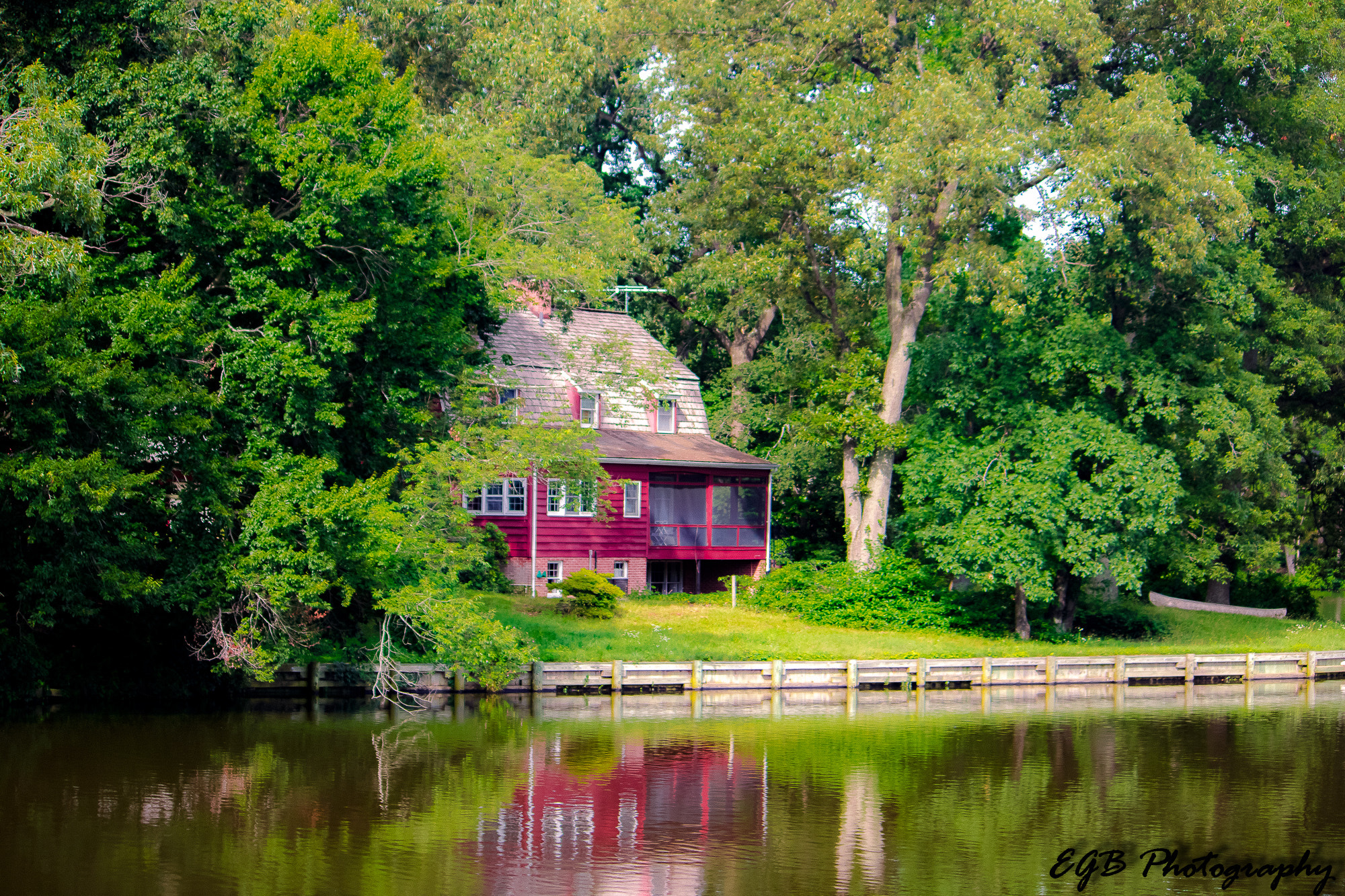 Canon EF-S 55-250mm F4-5.6 IS sample photo. Little red house photography