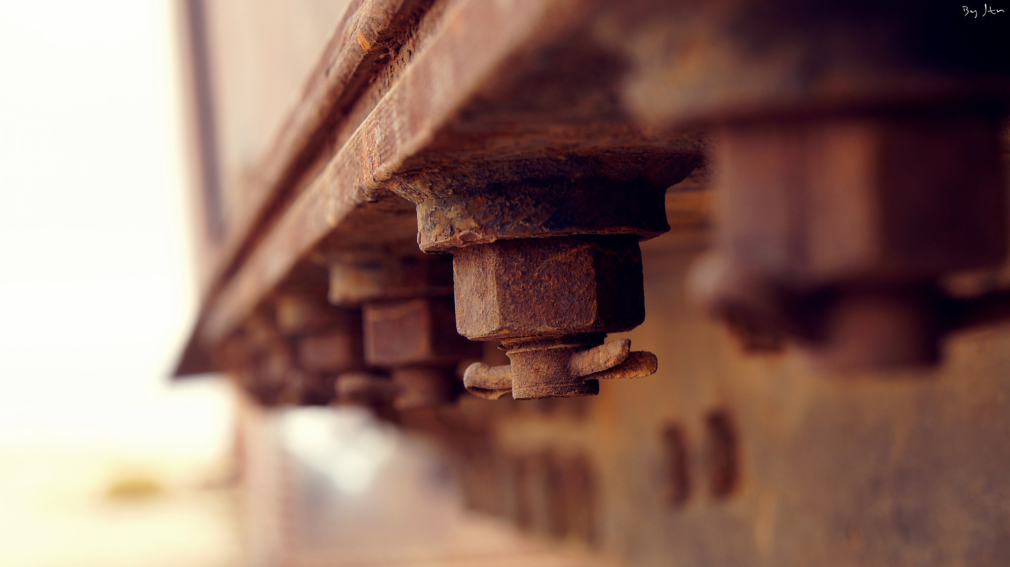 Sony E 18-55mm F3.5-5.6 OSS sample photo. Cementerio de trenes photography