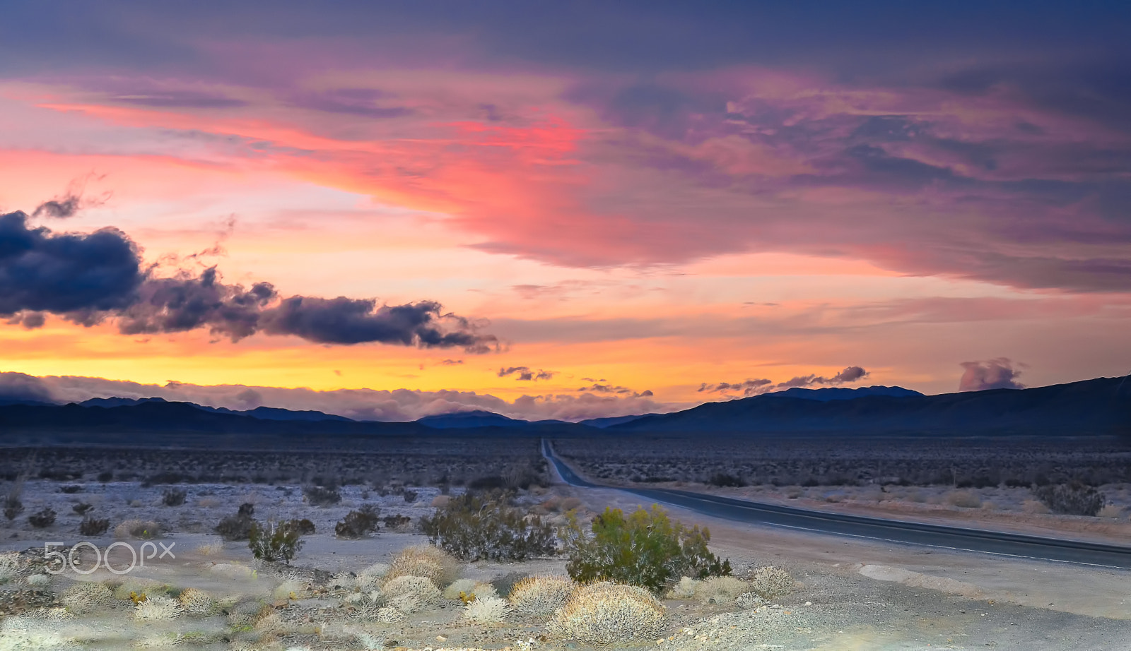 Nikon D5100 + Tamron AF 28-75mm F2.8 XR Di LD Aspherical (IF) sample photo. Desert sunset photography