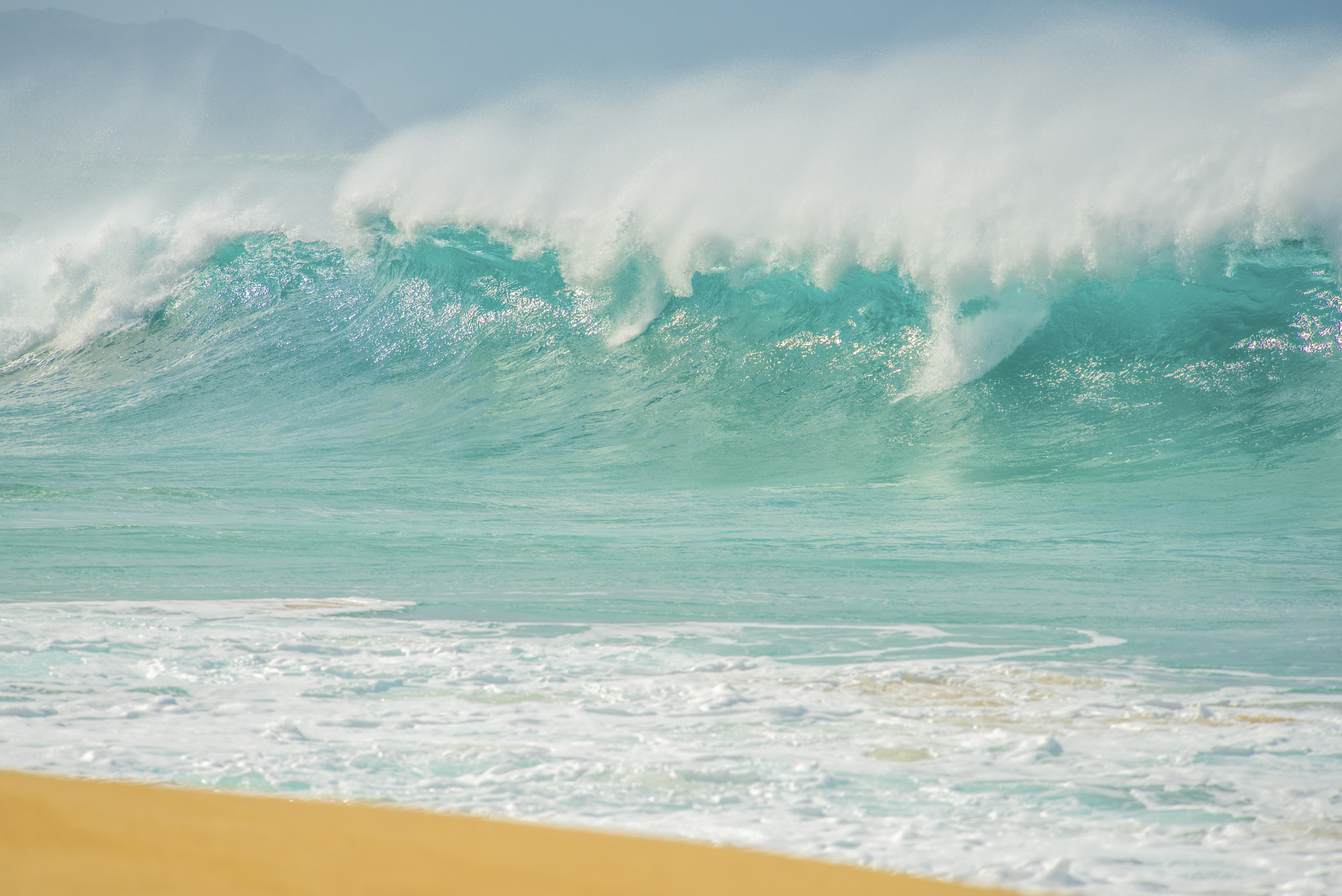Nikon Nikkor AF-S 300mm F4E PF ED VR sample photo. Shore break photography