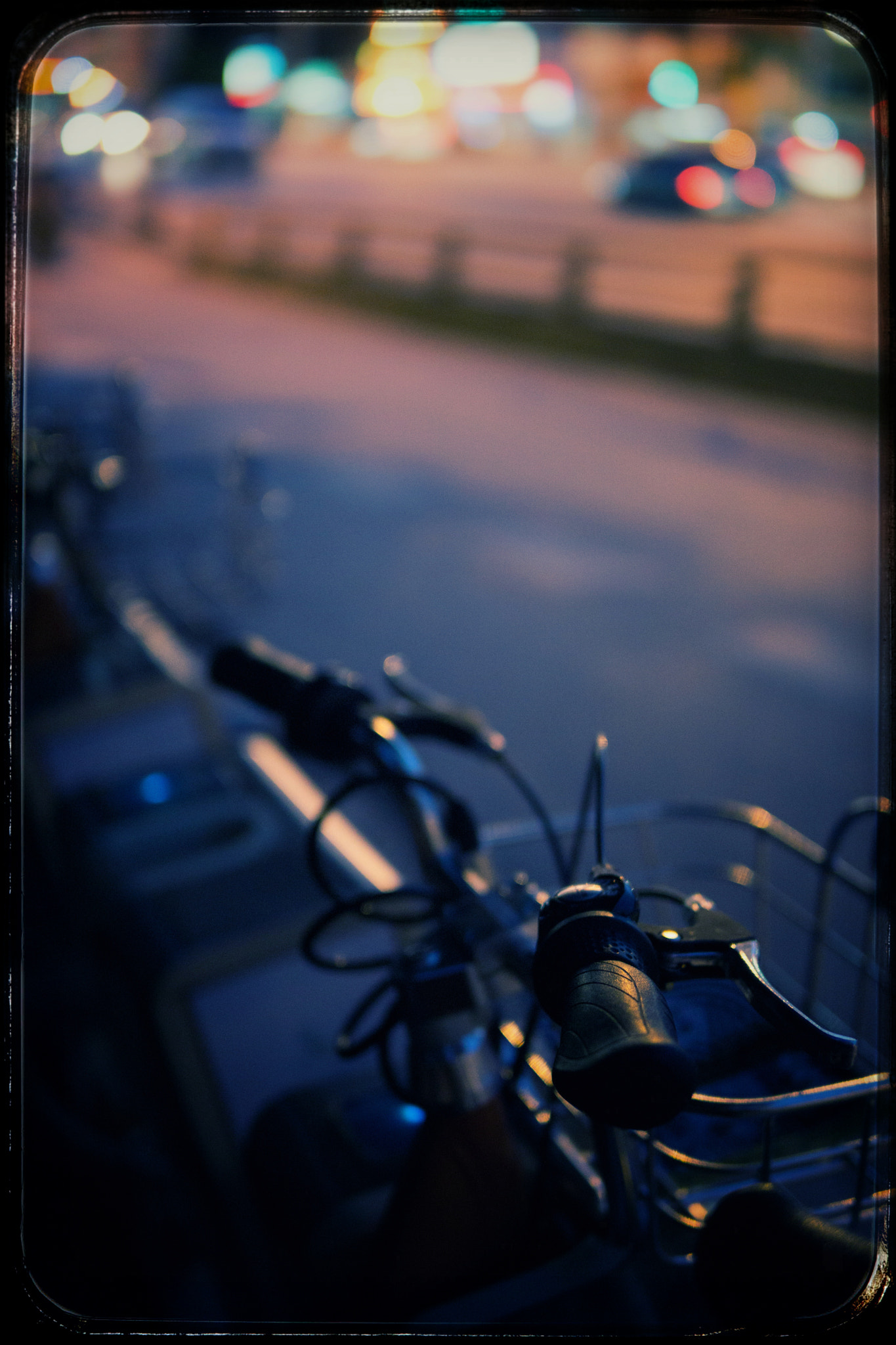 Sony a6000 + Sigma 30mm F1.4 DC DN | C sample photo. 那一夜 photography