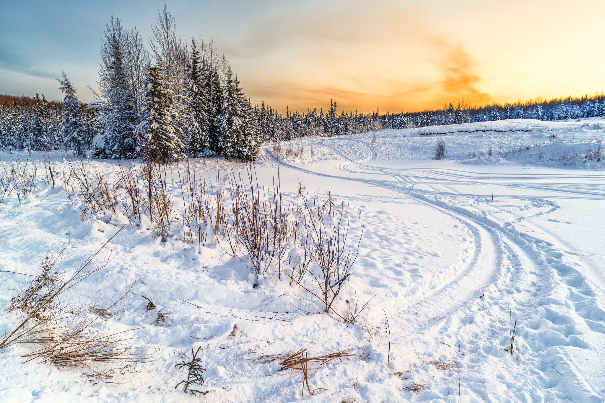 Nikon D750 + ZEISS Milvus 21mm F2.8 sample photo. Melting sunrise photography