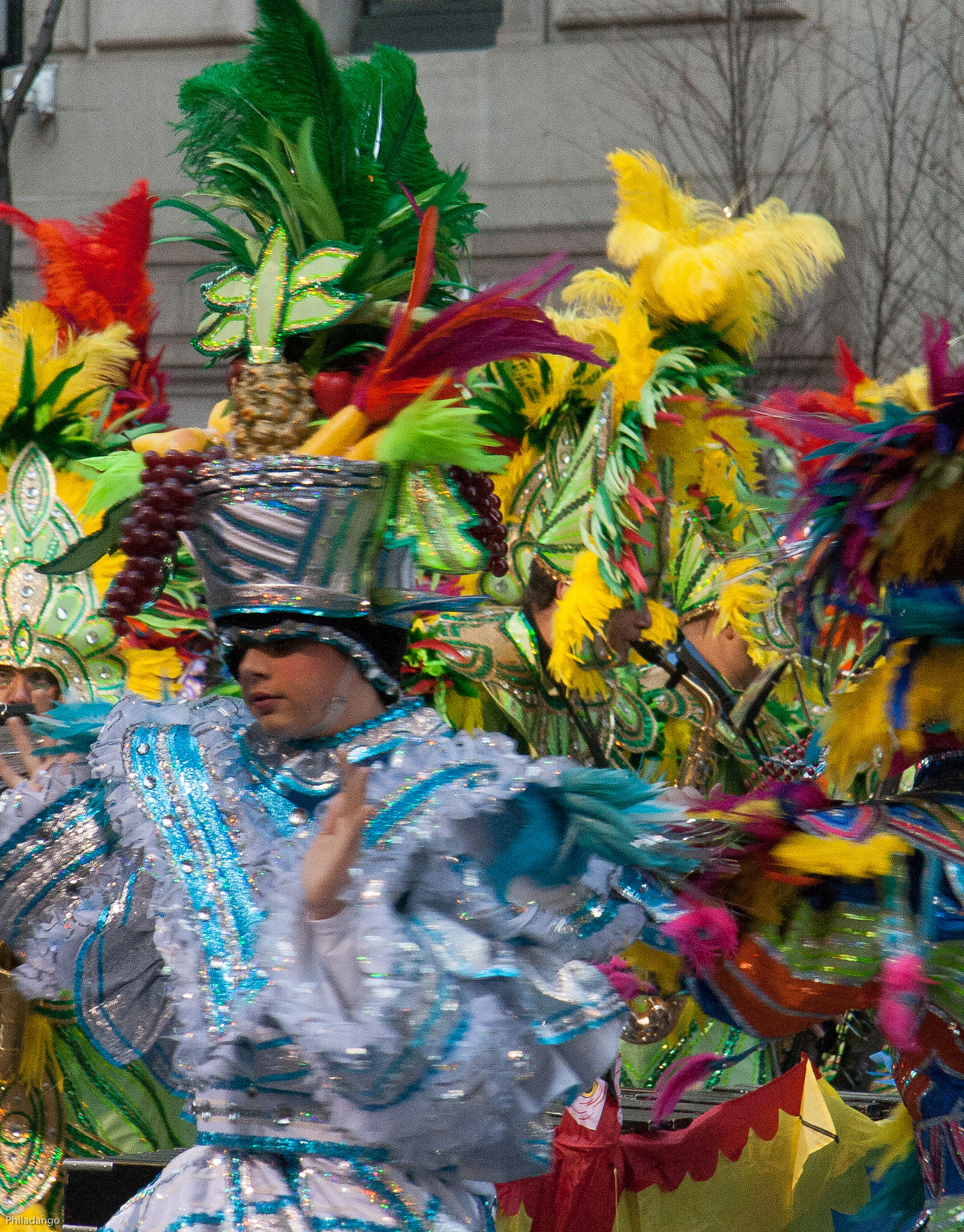 Canon EOS 400D (EOS Digital Rebel XTi / EOS Kiss Digital X) + Canon EF-S 17-85mm F4-5.6 IS USM sample photo. 2017 mummers parade | woodland photography