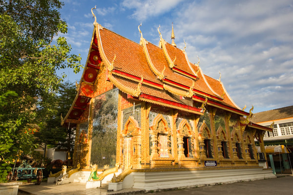 Sigma 8-16mm F4.5-5.6 DC HSM sample photo. Manee praison temple photography