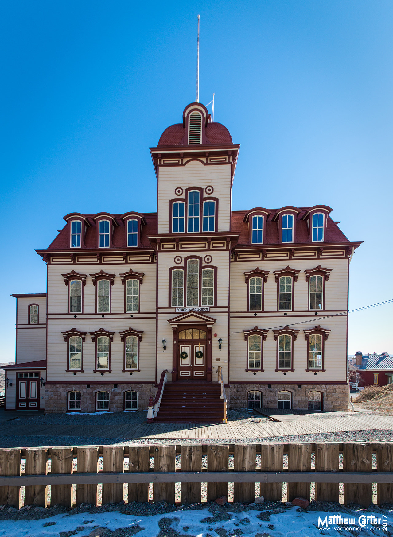 Sigma 12-24mm F4.5-5.6 II DG HSM sample photo. Fourth ward school photography