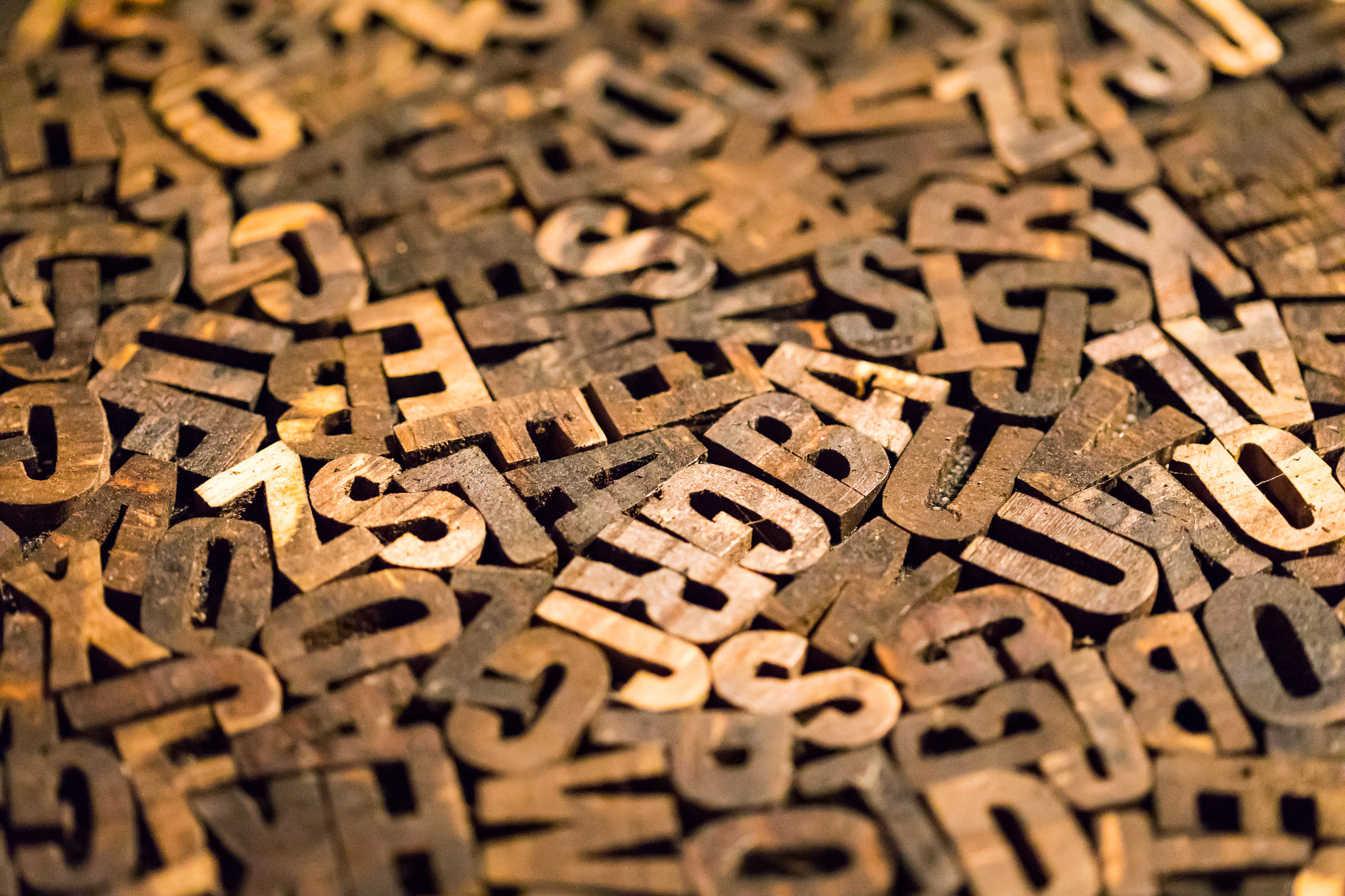 Canon EF 100mm F2.8 Macro USM sample photo. Alphabets photography