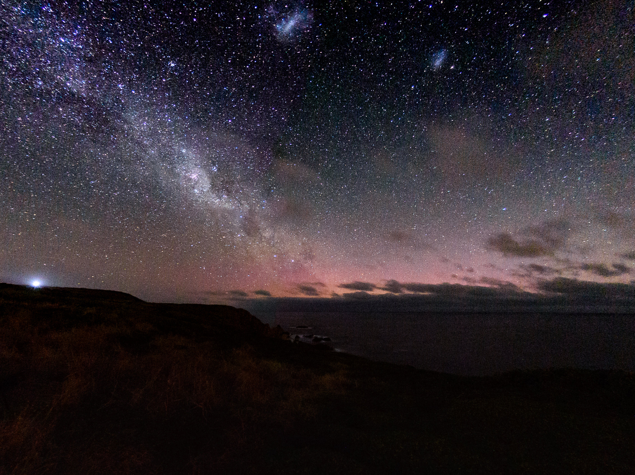 Nikon D610 + Nikon AF DX Fisheye-Nikkor 10.5mm F2.8G ED sample photo. Glimpses of the aurora photography