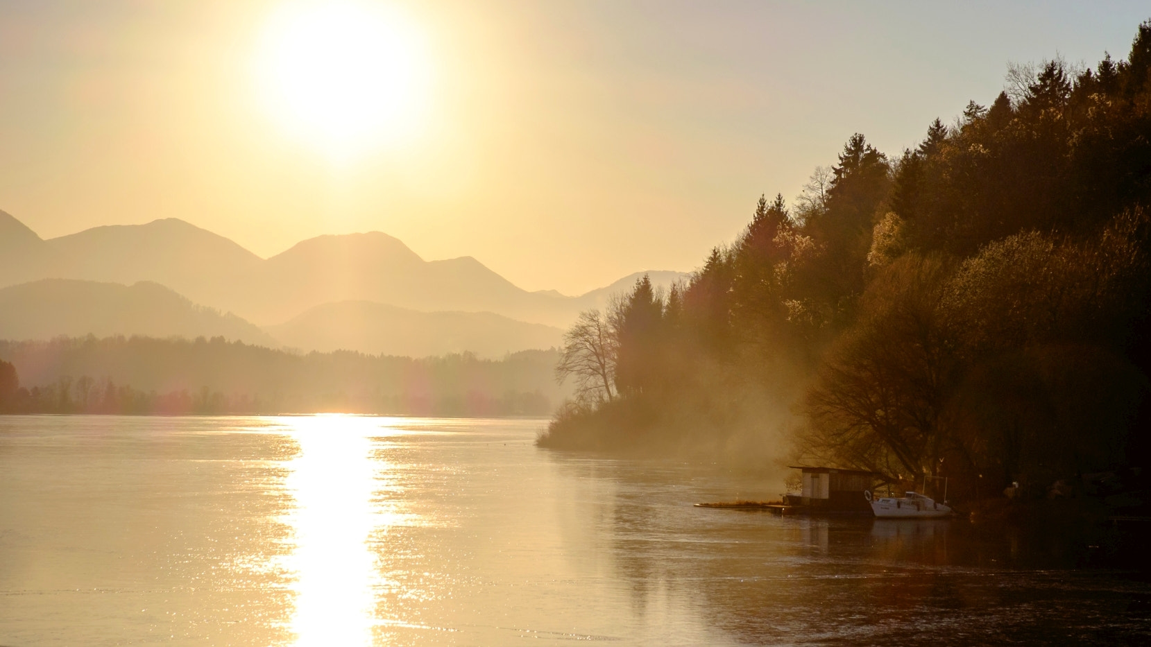 Fujifilm X-E2 + Fujifilm XC 50-230mm F4.5-6.7 OIS sample photo. Herbststimmung photography