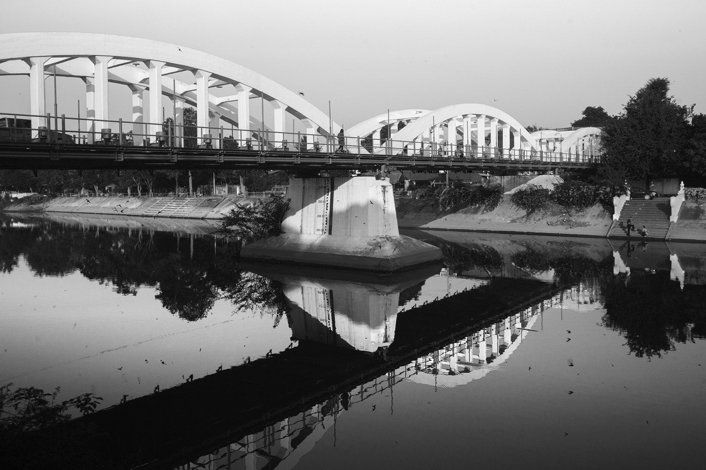 Canon EOS 5D + Canon EF 20-35mm F3.5-4.5 USM sample photo. Ratsadapisek bridge, lampang, thailand photography