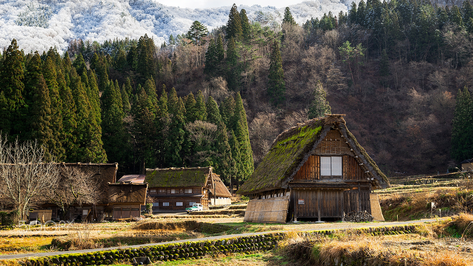 Canon EF 24-105mm F4L IS USM sample photo. Shirakawago photography