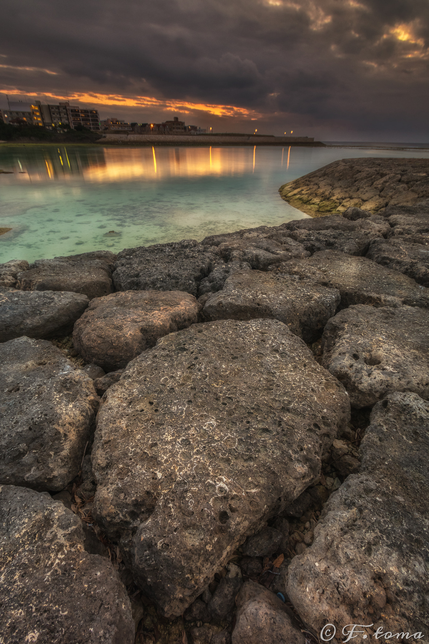 Sigma 10-20mm F3.5 EX DC HSM sample photo. ～ cobblestones dusk ～ photography
