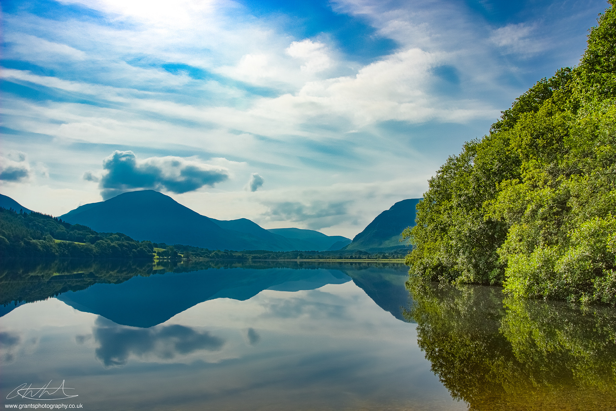 Canon EOS 600D (Rebel EOS T3i / EOS Kiss X5) sample photo. Loweswater reflection photography