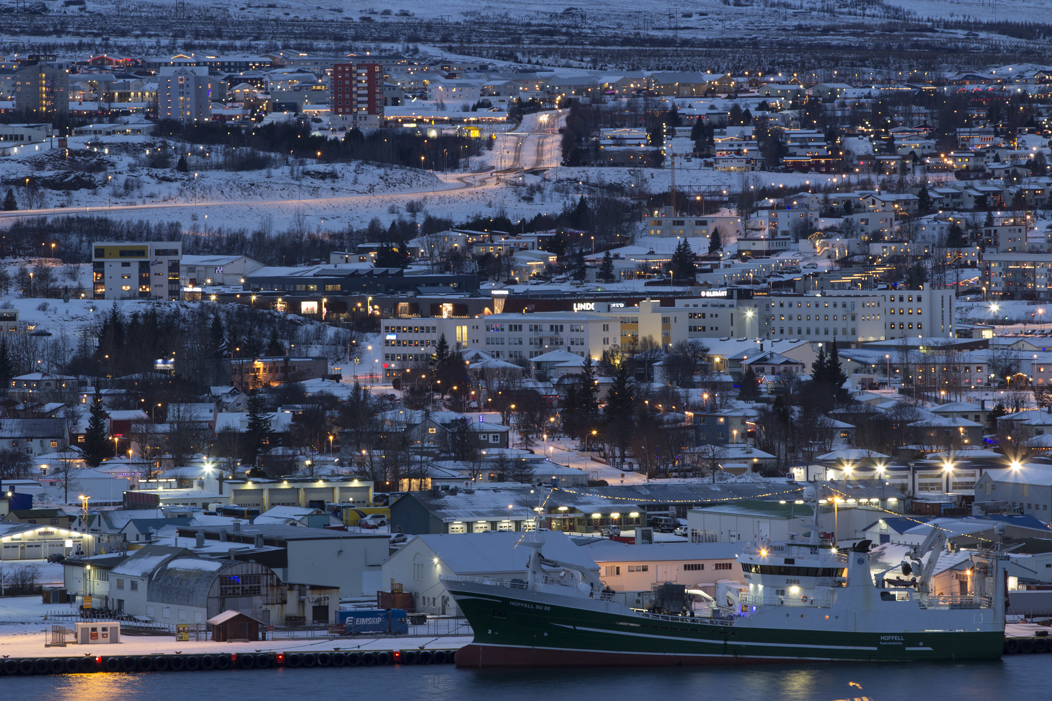 Canon EOS 1200D (EOS Rebel T5 / EOS Kiss X70 / EOS Hi) sample photo. Akureyri iceland 2017 photography