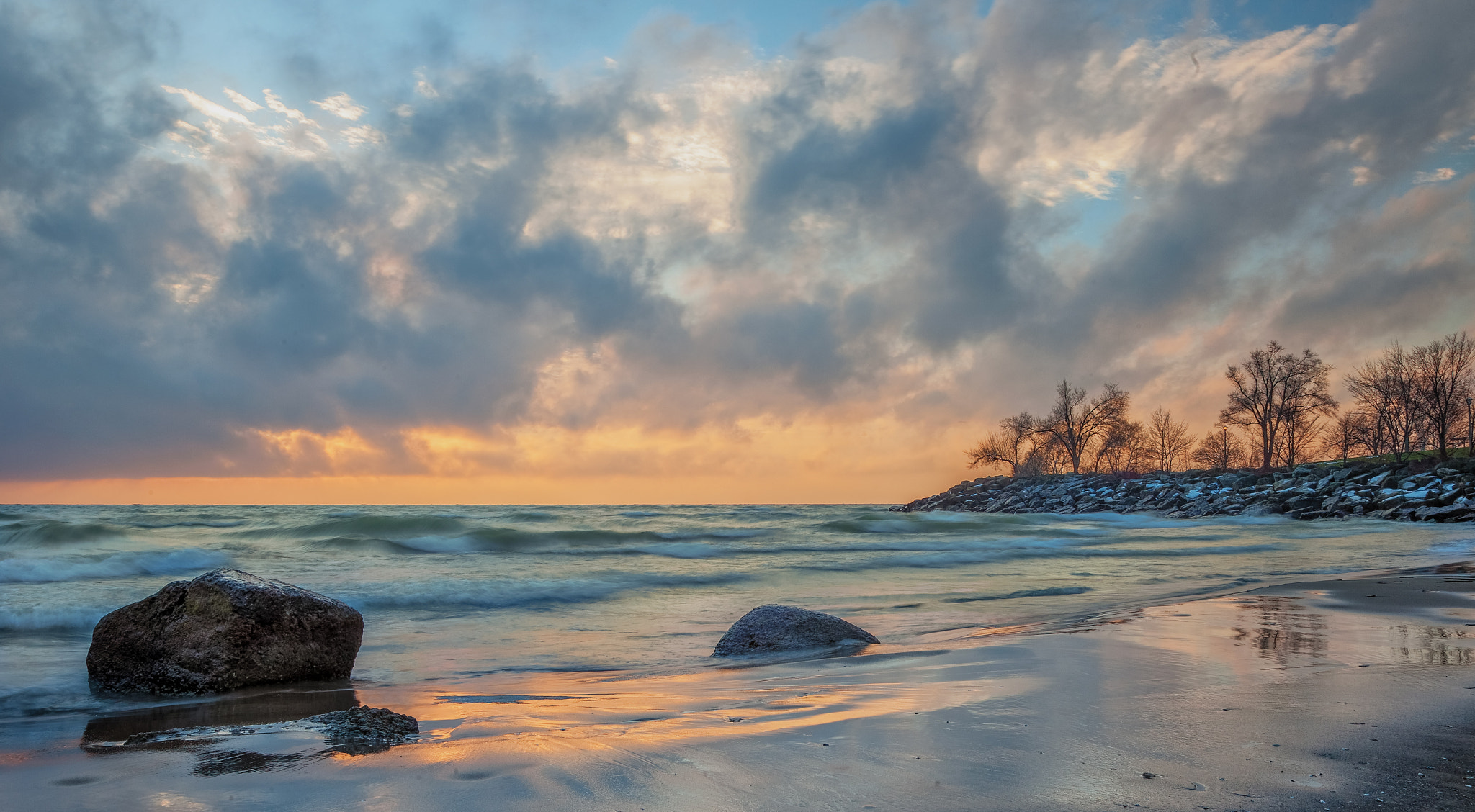 Canon 24.0-105.0 mm sample photo. Scarborough bluffs beach photography