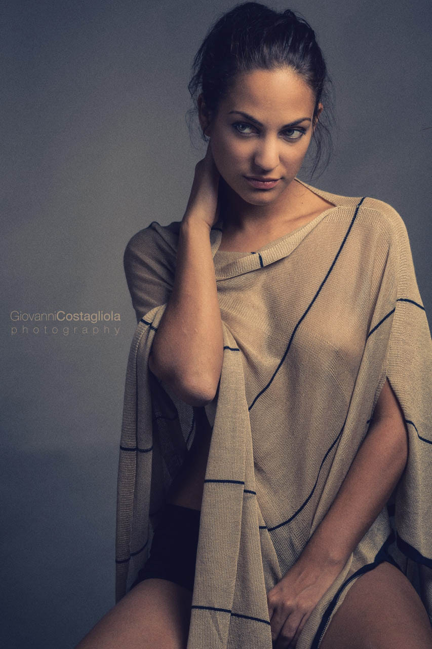 Canon EF 100mm F2.0 USM sample photo. Morena, studio portrait photography