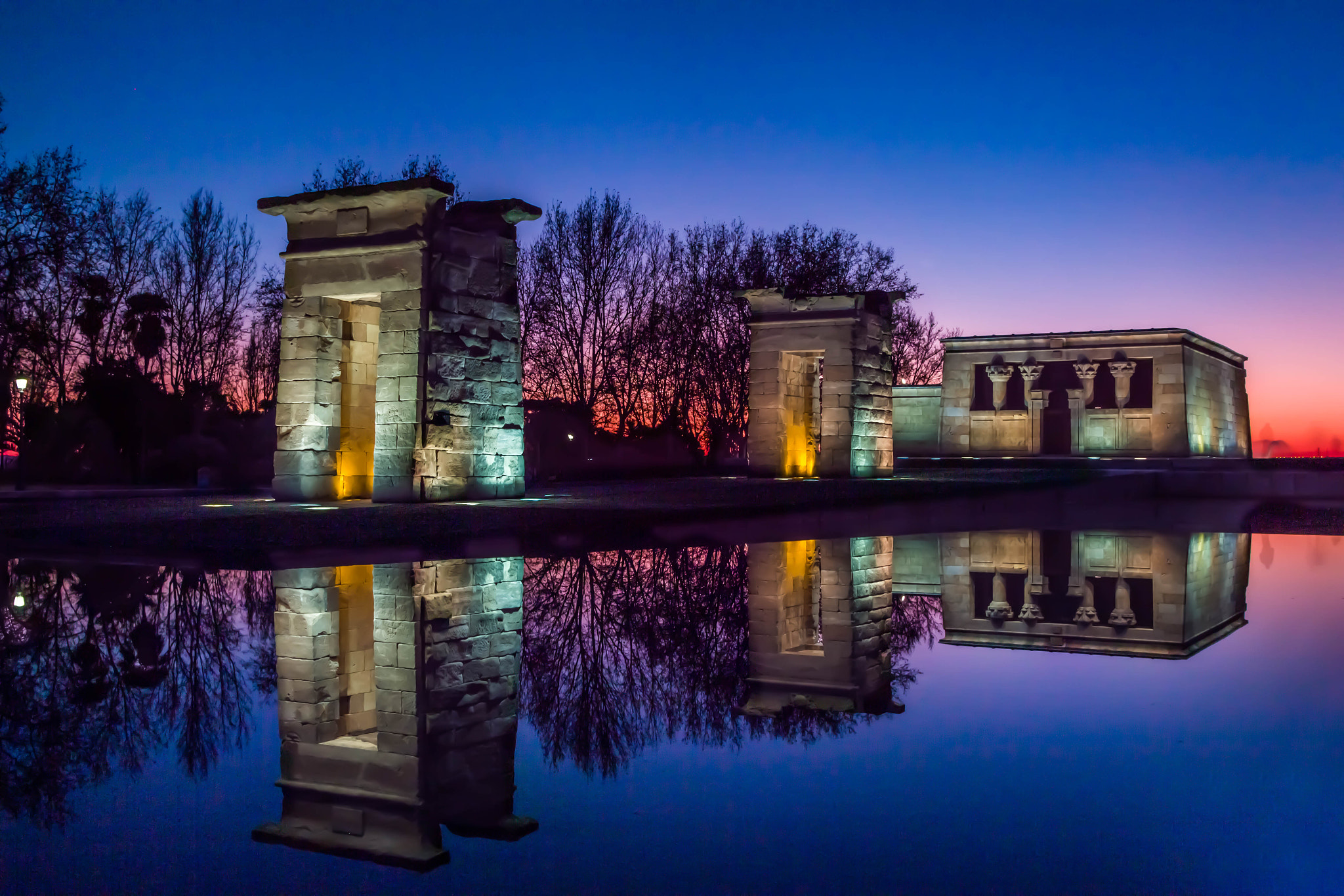 Canon EF 24mm F1.4L II USM sample photo. Temple of debod photography