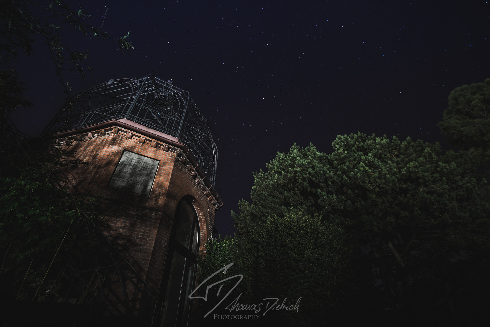 Canon EOS M + Canon EF-S 10-18mm F4.5–5.6 IS STM sample photo. Tower at night photography