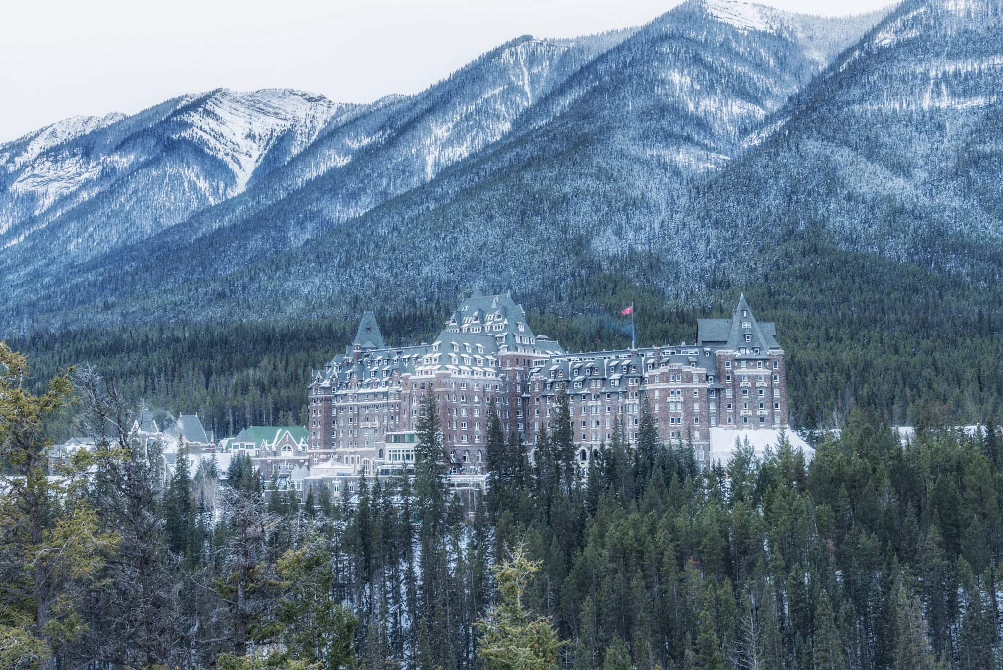Nikon AF-S Nikkor 24-70mm F2.8E ED VR sample photo. The fairmont banff springs photography