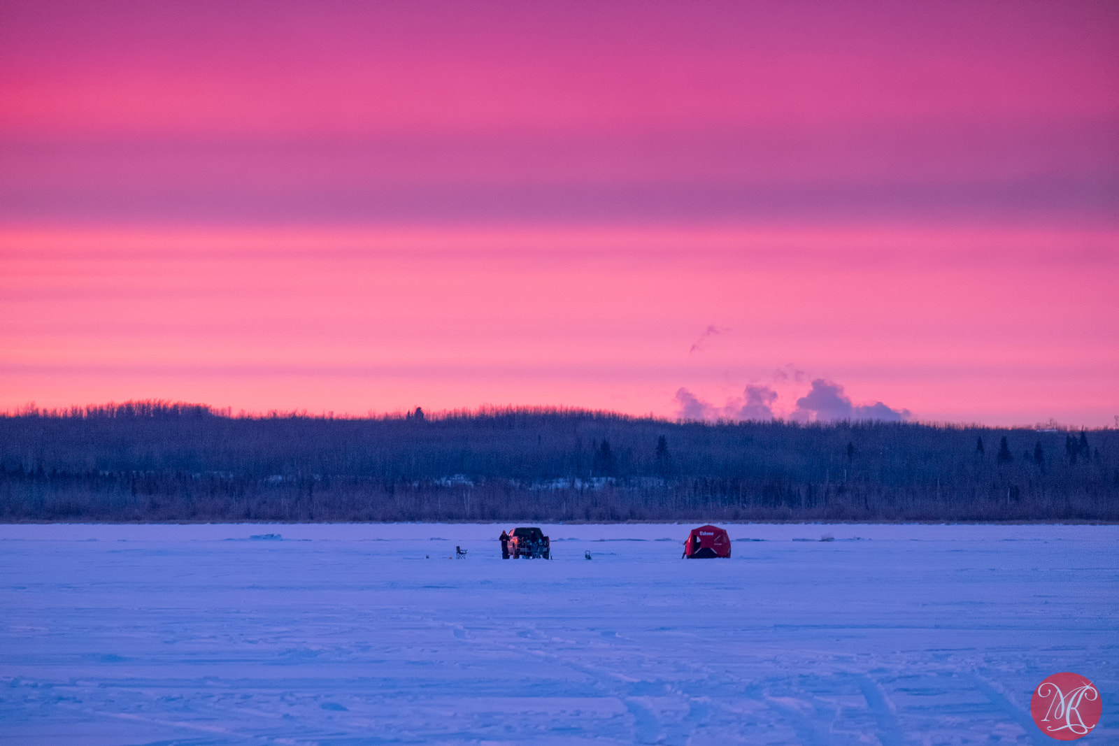 Fujifilm X-E2 + Fujifilm XF 55-200mm F3.5-4.8 R LM OIS sample photo. Ice fishing photography