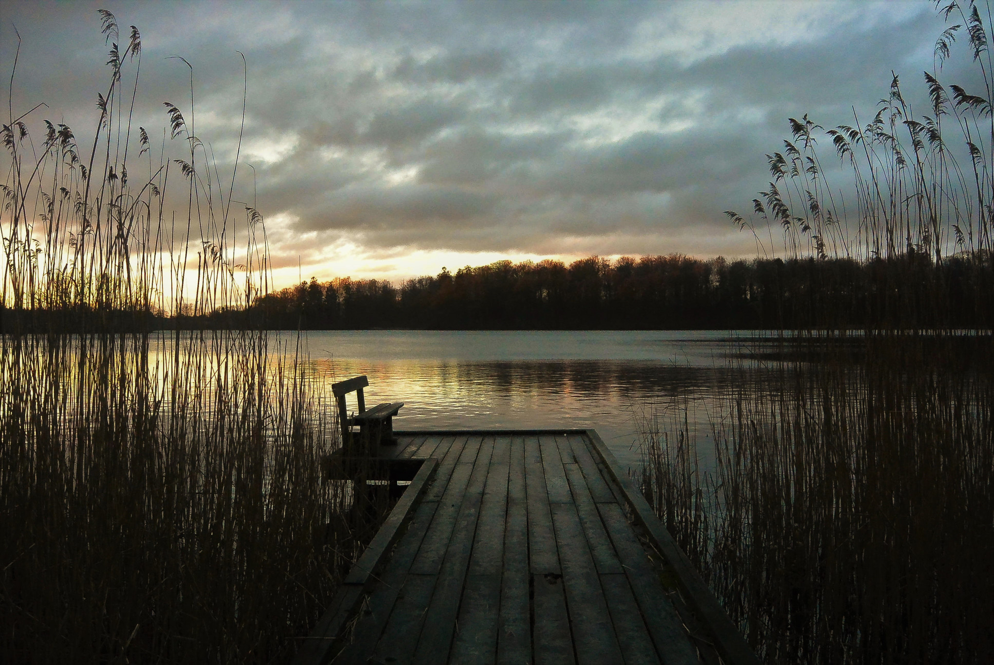 Nikon 1 Nikkor 11-27.5mm F3.5-5.6 sample photo. Cold winter morning.. photography