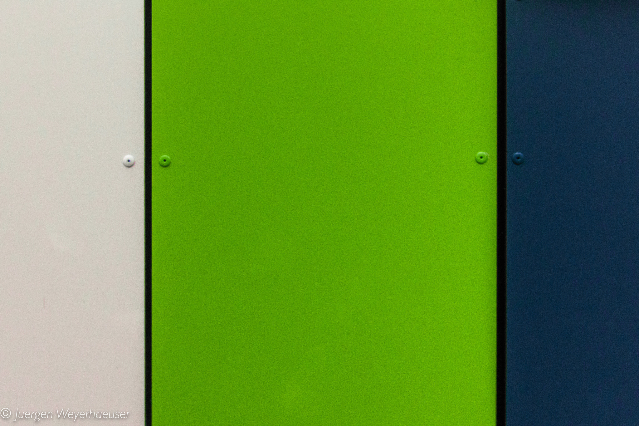 1 NIKKOR VR 10-100mm f/4-5.6 sample photo. Abstract - colors photography