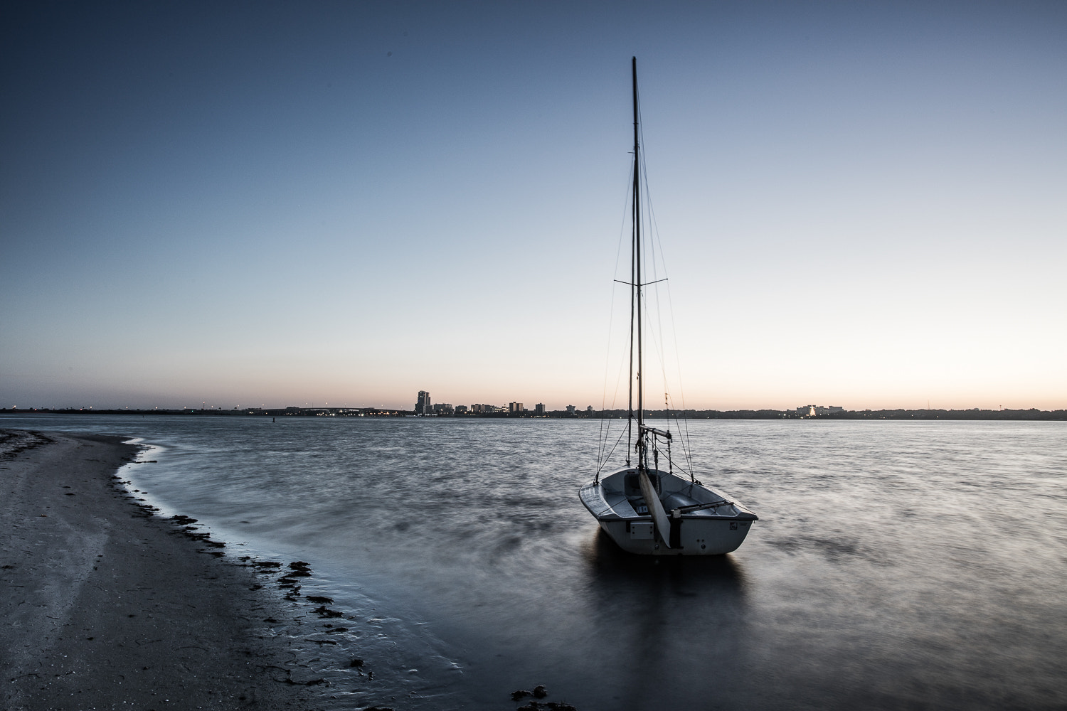 Canon EOS 5DS R + Canon EF 17-40mm F4L USM sample photo. Clear water 2，tampa photography