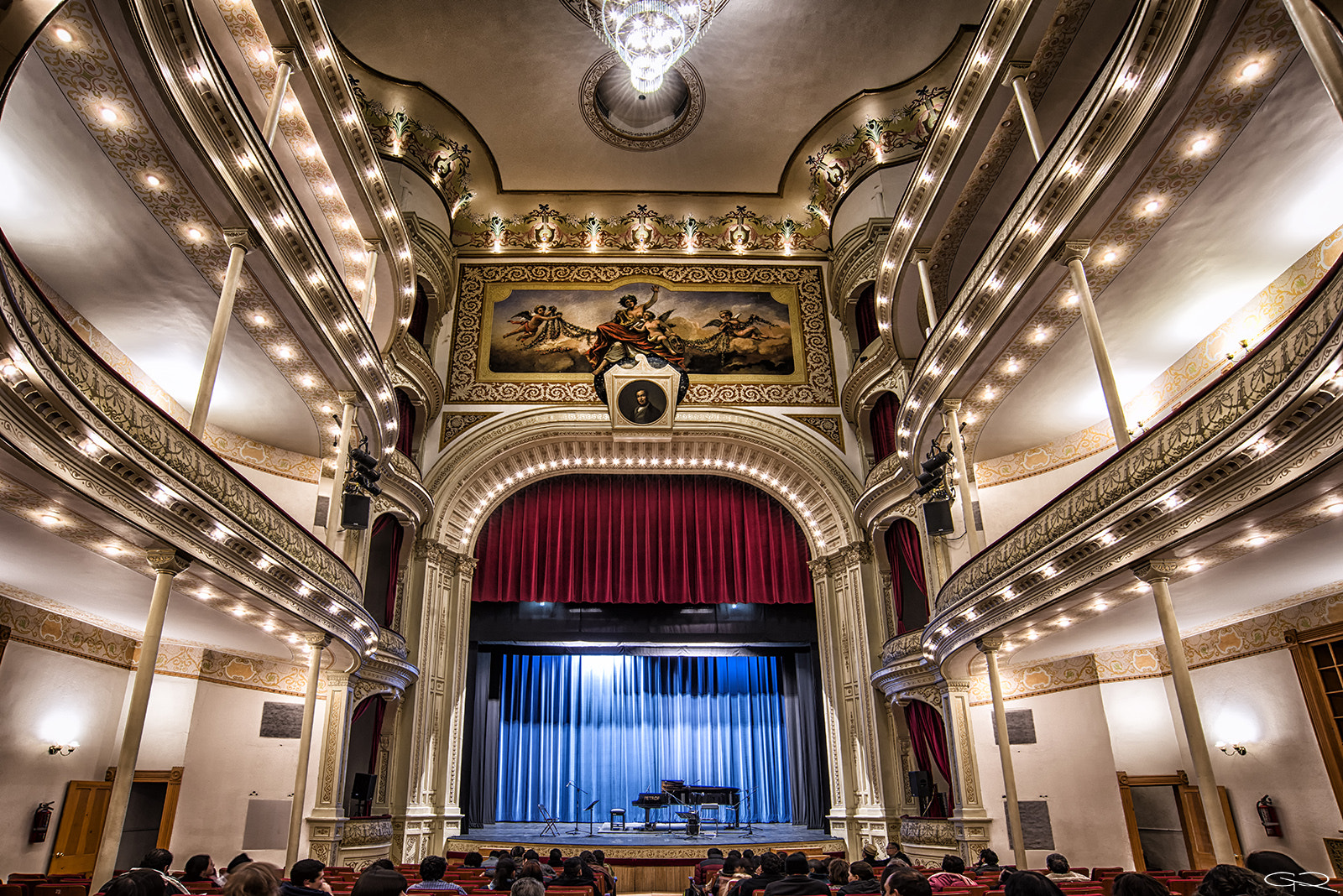 Nikon D800 sample photo. Teatro calderón photography