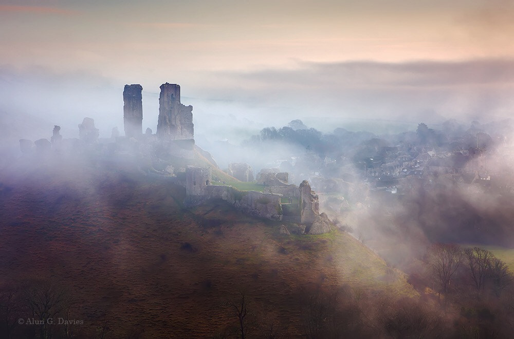 Canon EOS 5DS + Canon EF 24-70mm F2.8L USM sample photo. Corfe castle photography