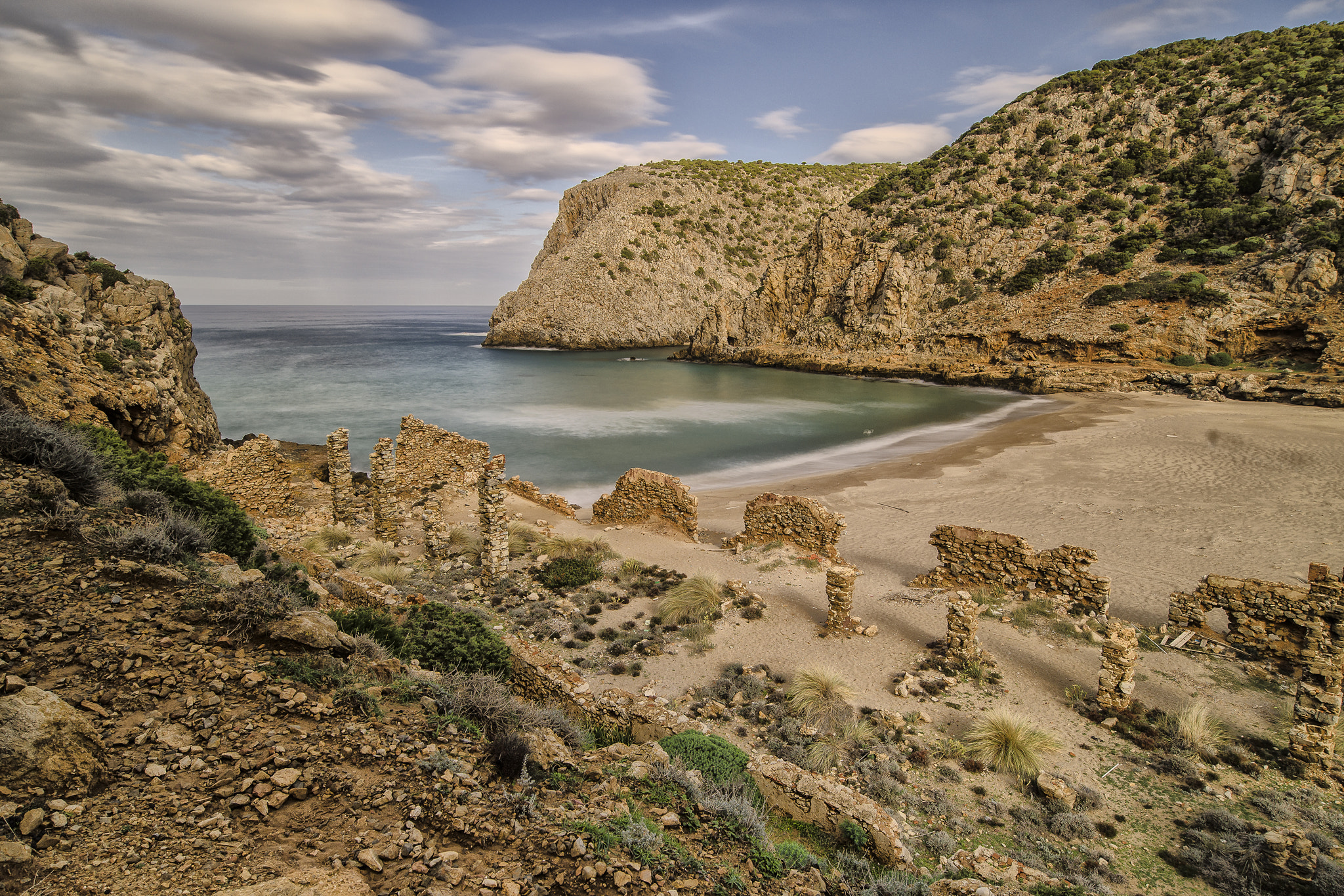 Nikon AF-S Nikkor 14-24mm F2.8G ED sample photo. Cala domestica photography