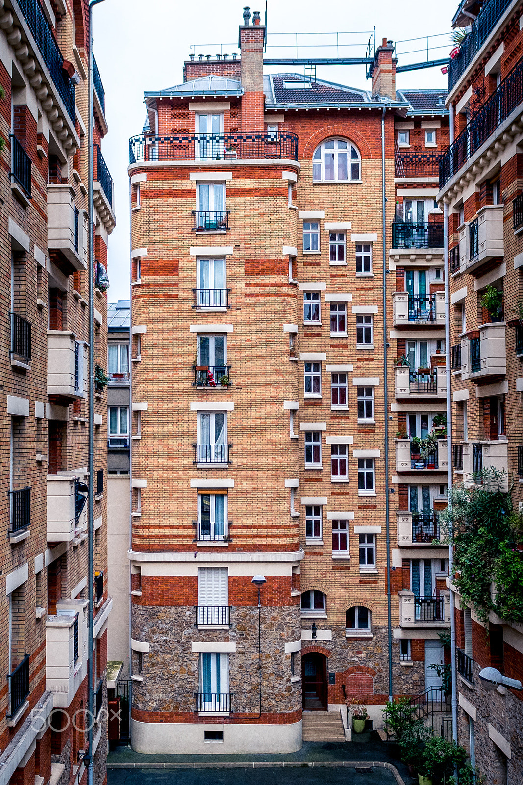 Nikon D500 sample photo. Paris apartment block photography