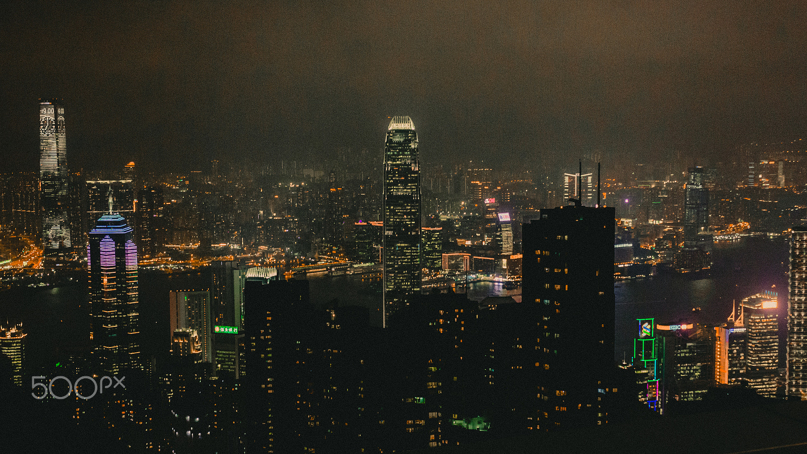 Canon EOS 60D + Sigma 35mm F1.4 DG HSM Art sample photo. Hong kong view at night photography