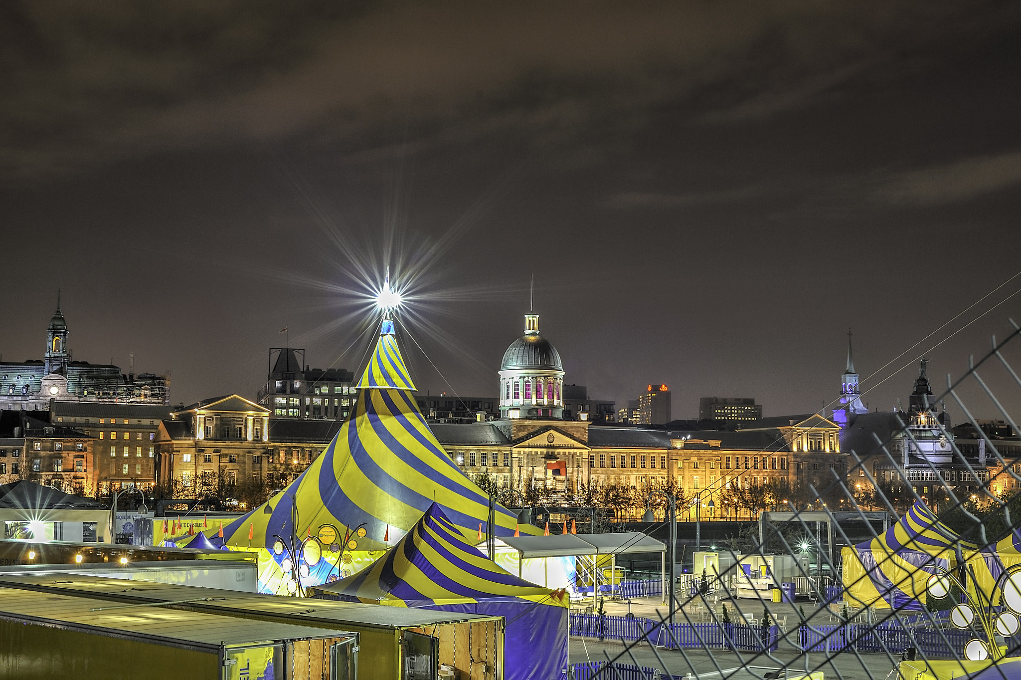 Nikon D700 + Sigma 50mm F1.4 EX DG HSM sample photo. Cirque de old port photography