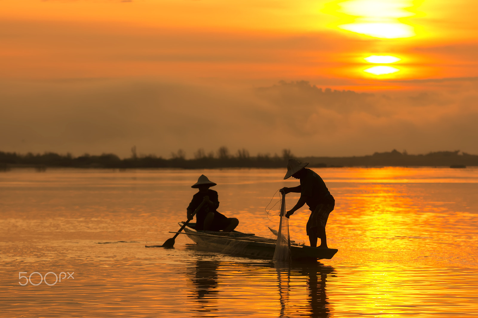 Canon EOS 70D + Sigma 70-200mm F2.8 EX DG OS HSM sample photo. Silhouette fisherman fishing in the river. photography