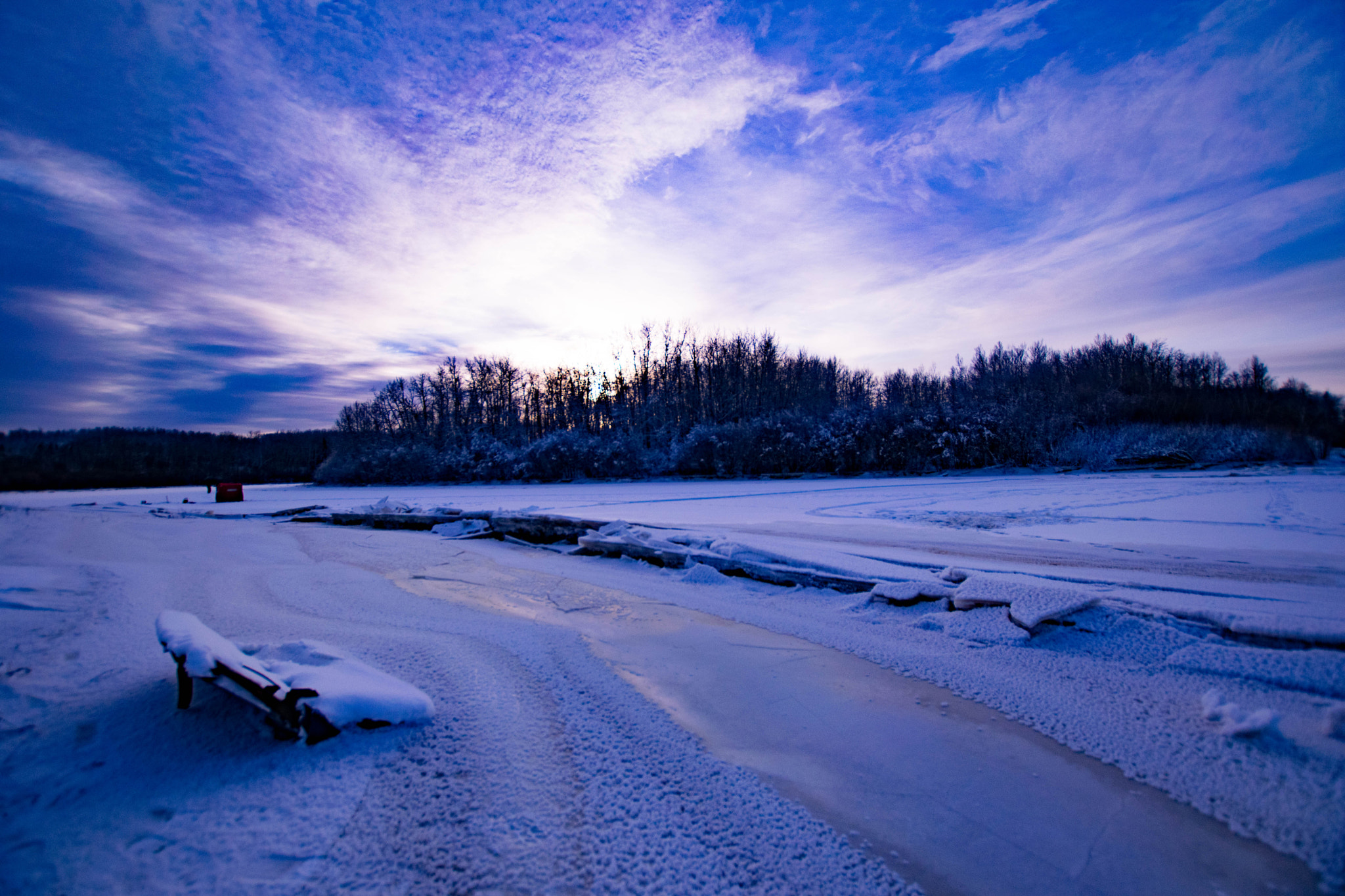 Nikon D3300 + Sigma 10-20mm F3.5 EX DC HSM sample photo. Ice fishing photography