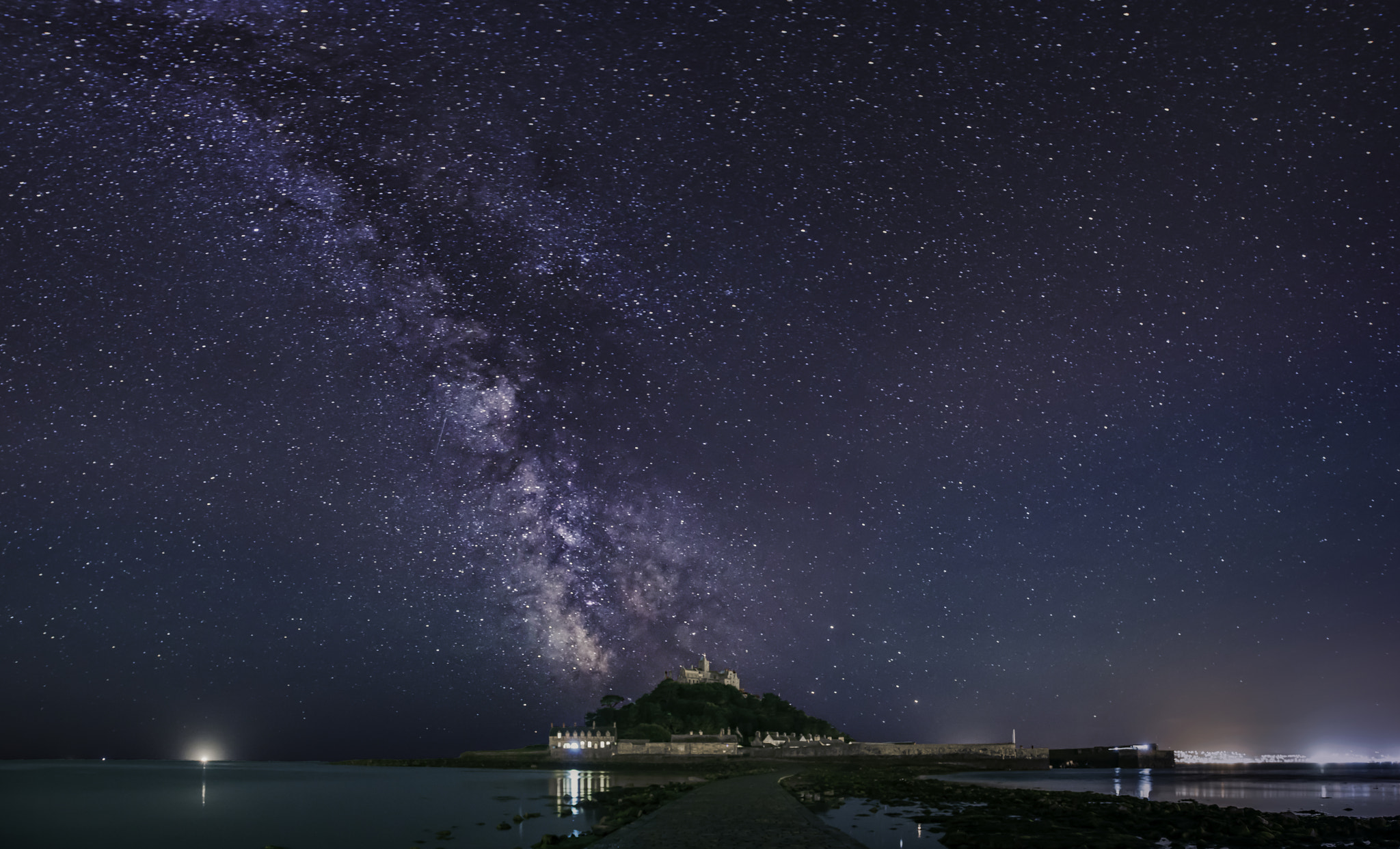 Nikon AF-S Nikkor 17-35mm F2.8D ED-IF sample photo. Stars at the mount | © alastair scarlett photography