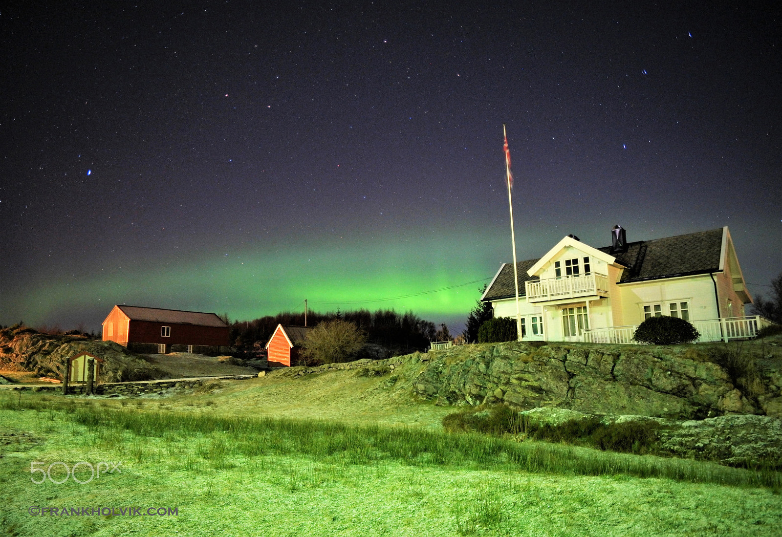 Samsung NX1 + Saumsun NX 16-50mm F2-2.8 S ED OIS sample photo. Northern lights (Ådlandsvik) photography