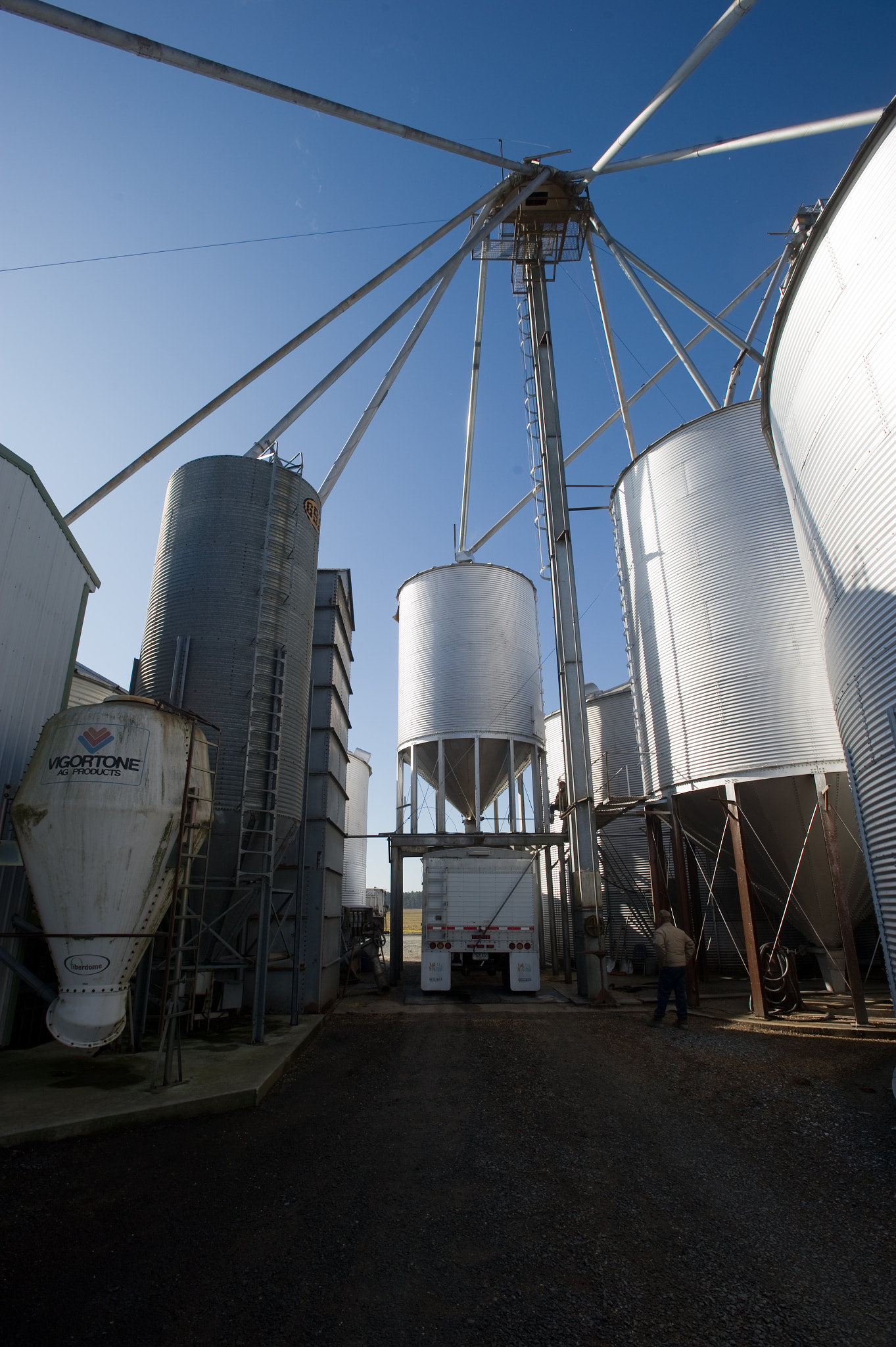 Nikon AF-S Nikkor 17-35mm F2.8D ED-IF sample photo. Bill malkus, crop insurance profile photography