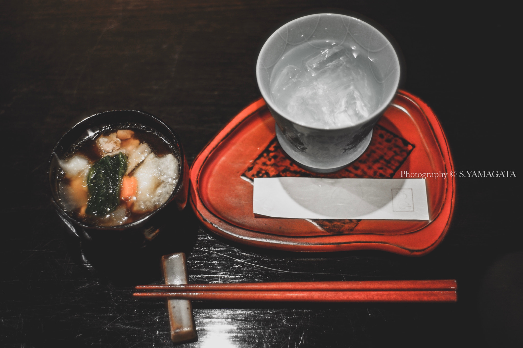 DT 40mm F2.8 SAM sample photo. Drink with photography
