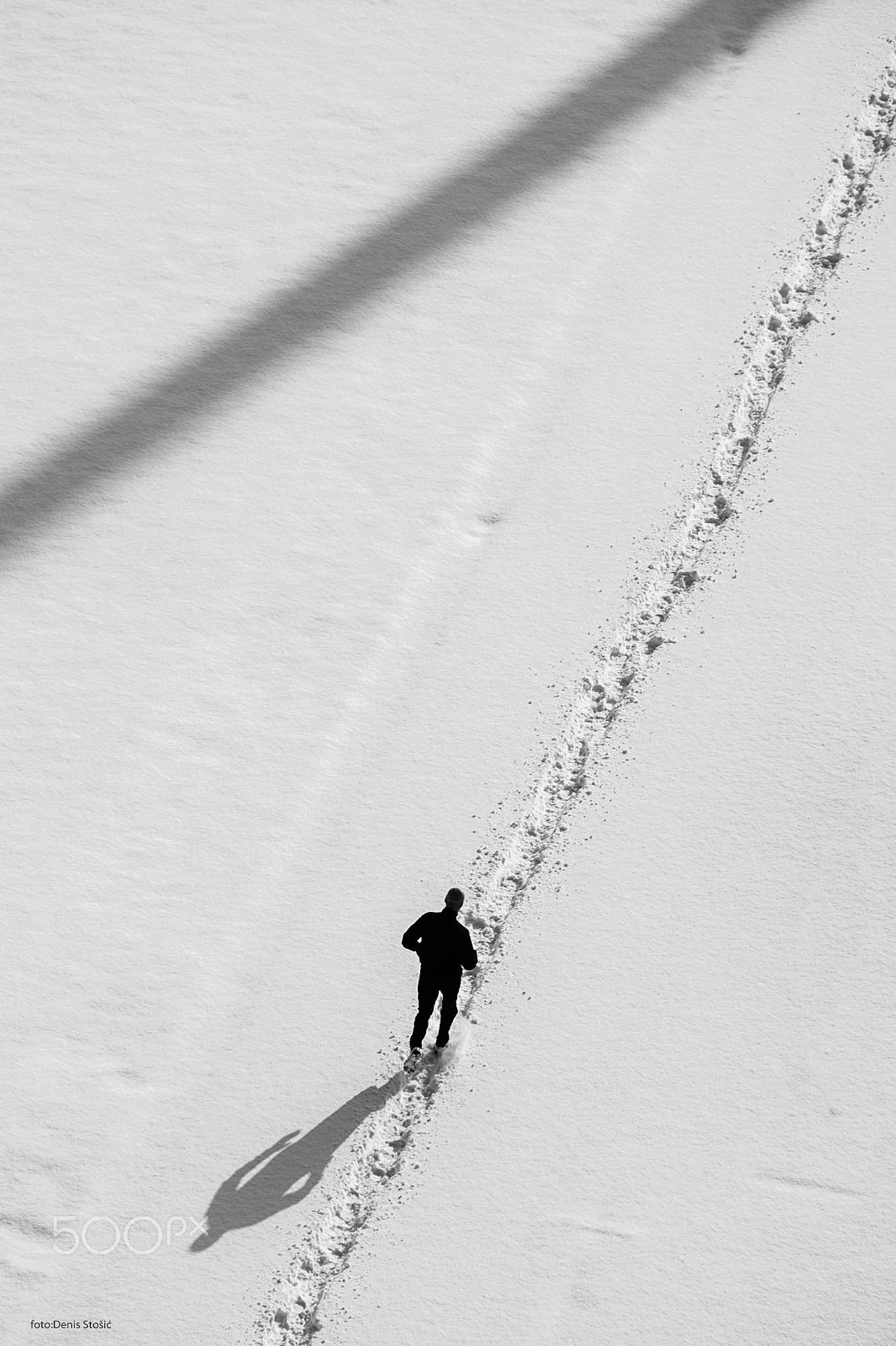 Nikon AF-Nikkor 80-200mm F2.8D ED sample photo. Snowrunner photography